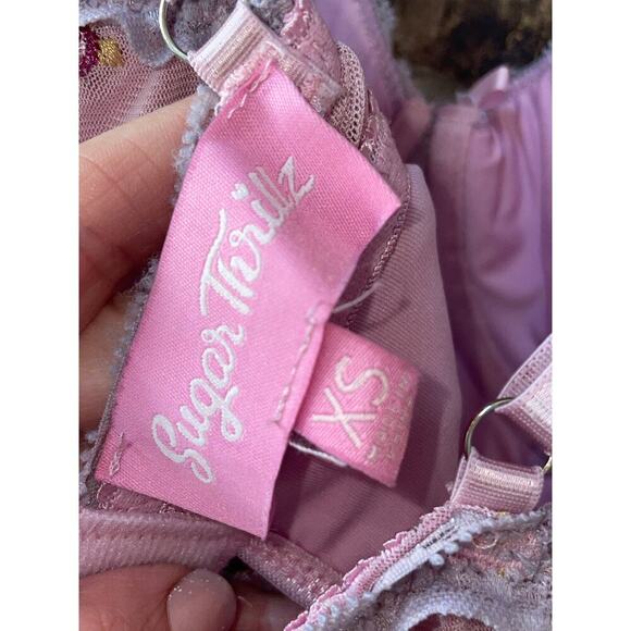 Dolls Kill Sugar Thrillz Sz XS Baby Floral Mini Dress Coquette Sweetheart Lace - Picture 6 of 7